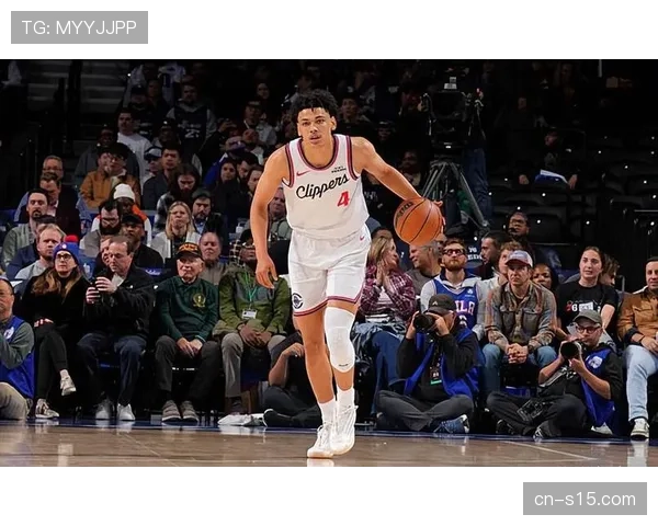 快船替补桑德斯状态起伏,深度稳定性成季后赛关键