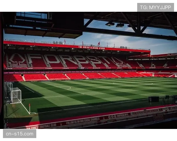 布伦特福德2-0诺丁汉森林，主场强势巩固中游位置