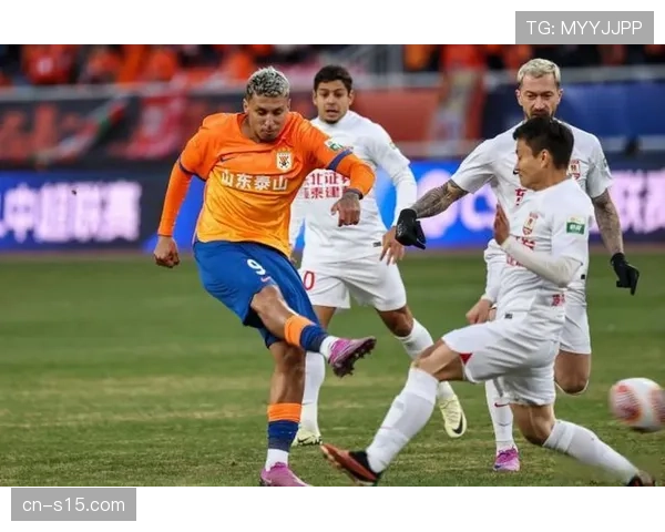 【2026年4月中超联赛跑动强度与节奏变化·评论·观点观点：VAR回看次数增加是否间接影响了比赛的连续性和跑动节奏？